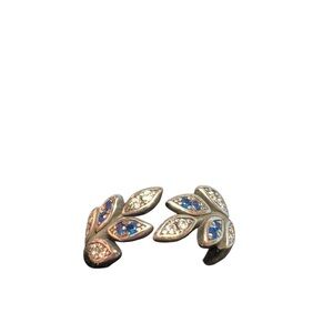 Elegant Silver and Blue Leaf adjustable Ring